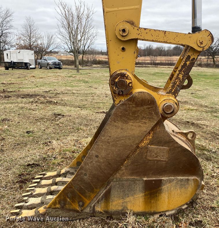 image for item JN9252 2011 Caterpillar 320DL  excavator