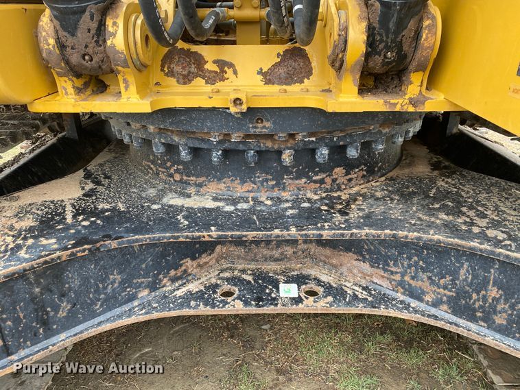 image for item JN9252 2011 Caterpillar 320DL  excavator