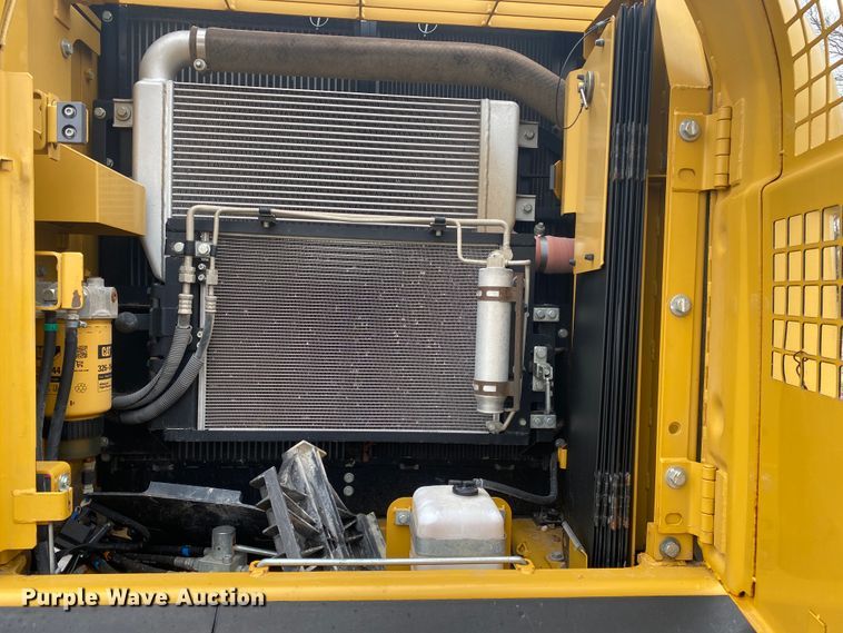 image for item JN9252 2011 Caterpillar 320DL  excavator