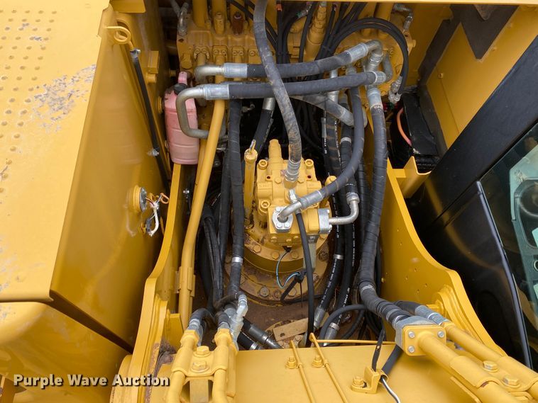 image for item JN9252 2011 Caterpillar 320DL  excavator