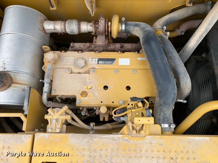 image for item JN9252 2011 Caterpillar 320DL  excavator