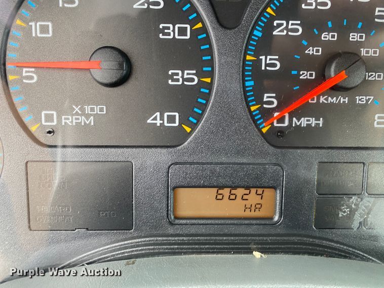 image for item JN9262 2007 International 7600  vacuum truck