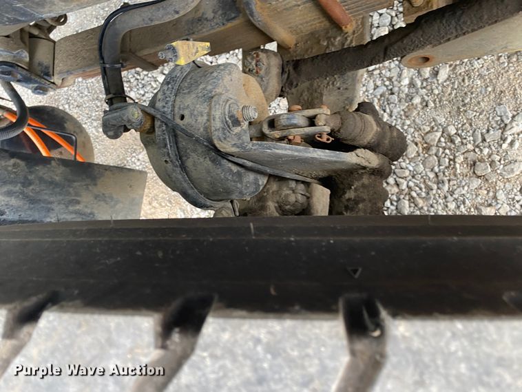 image for item JN9262 2007 International 7600  vacuum truck