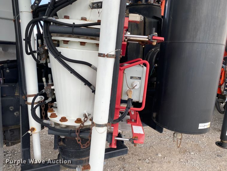 image for item JN9262 2007 International 7600  vacuum truck