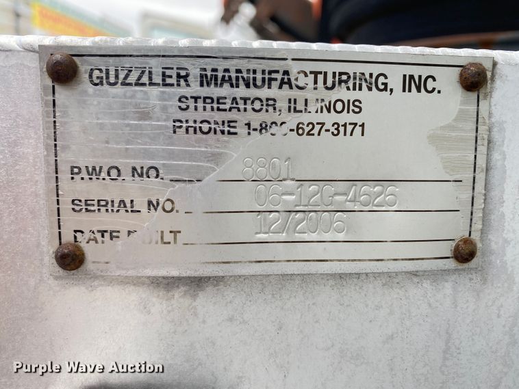 image for item JN9262 2007 International 7600  vacuum truck