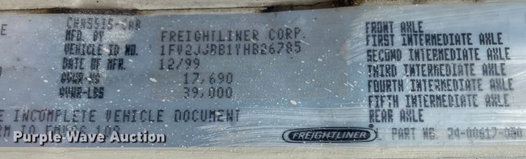 image for item JN9263 2000 Freightliner FL80  digger derrick truck