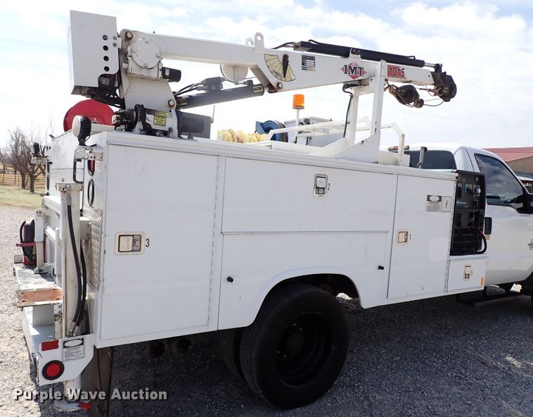 image for item JO9598 2011 Ford F550 Super Duty  utility / service truck