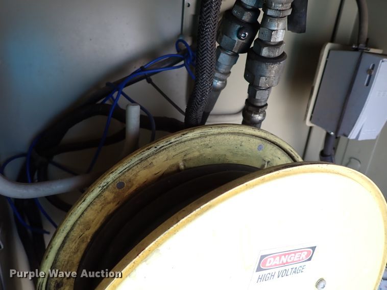 image for item JO9598 2011 Ford F550 Super Duty  utility / service truck