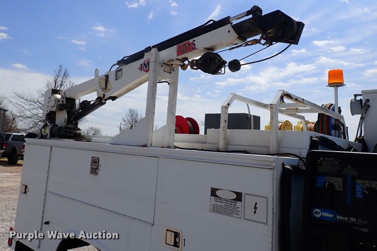 image for item JO9598 2011 Ford F550 Super Duty  utility / service truck