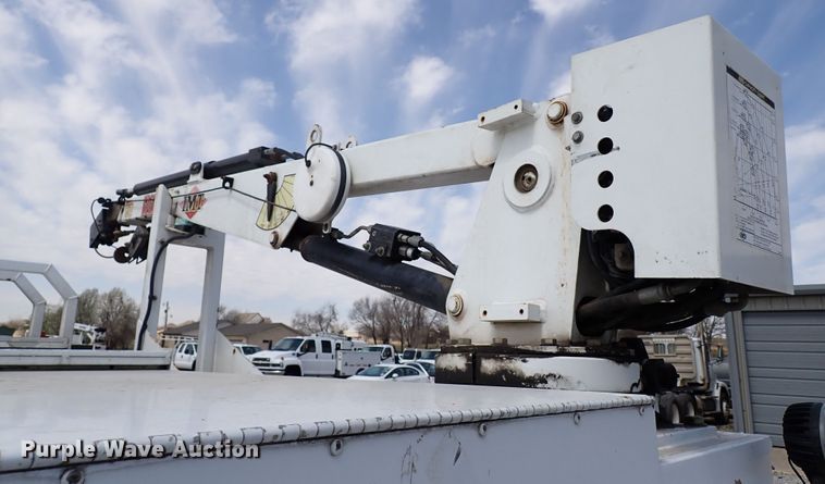 image for item JO9598 2011 Ford F550 Super Duty  utility / service truck