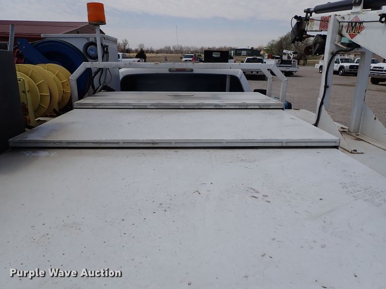 image for item JO9598 2011 Ford F550 Super Duty  utility / service truck