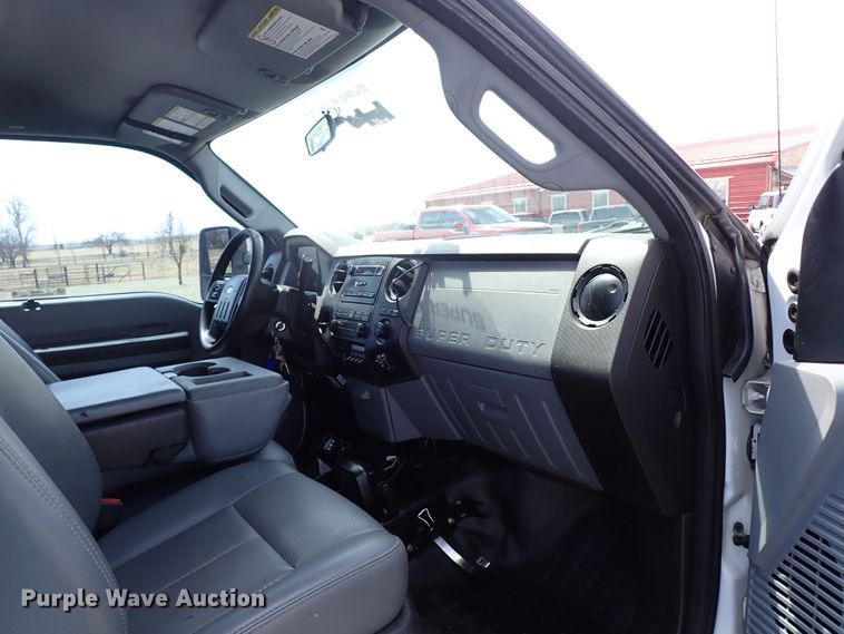 image for item JO9598 2011 Ford F550 Super Duty  utility / service truck