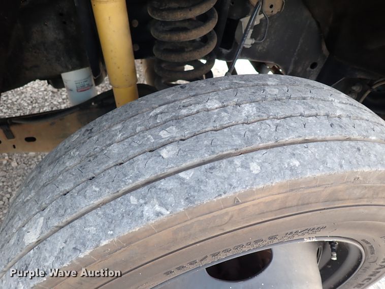 image for item JO9598 2011 Ford F550 Super Duty  utility / service truck