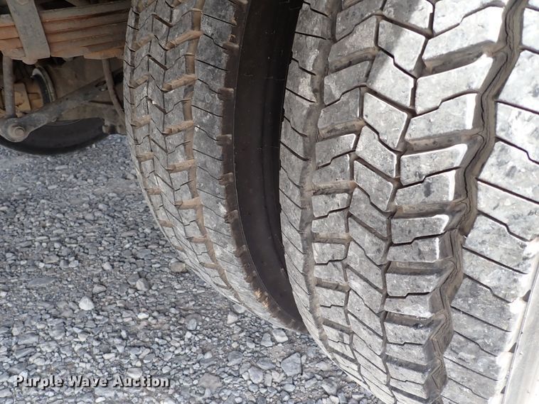 image for item JO9598 2011 Ford F550 Super Duty  utility / service truck