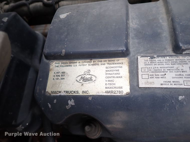 image for item JO9640 2002 Mack CV713 Granite  hydrovac truck