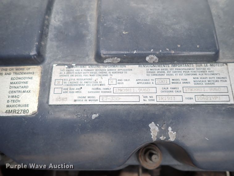 image for item JO9640 2002 Mack CV713 Granite  hydrovac truck