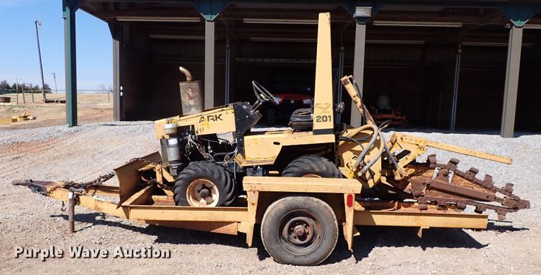 image for item JO9661 Midmark Power 201  trencher