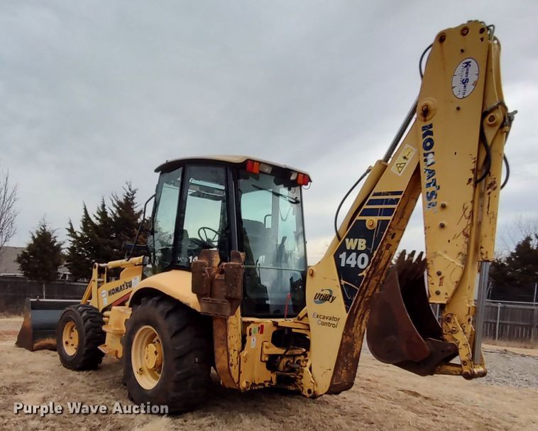 image for item JO9678 2005 Komatsu WB140  backhoe