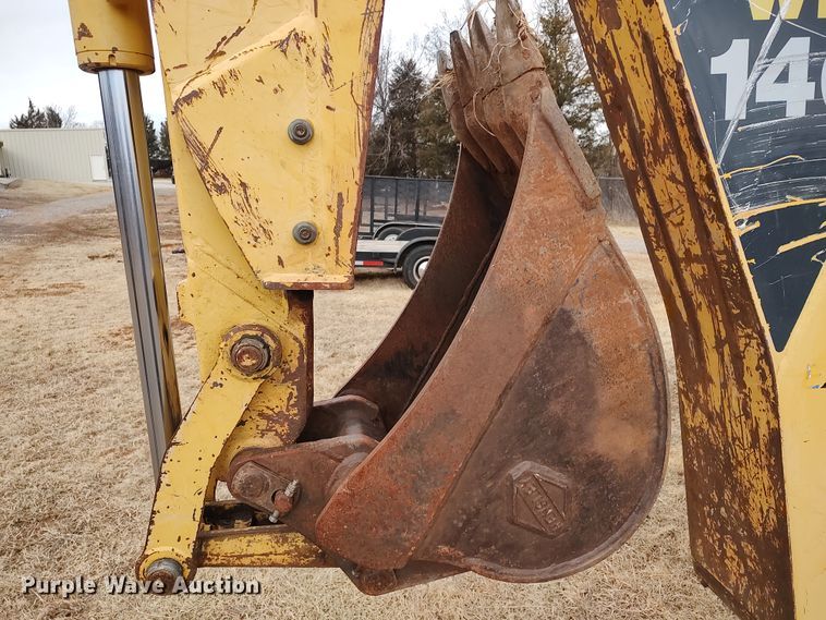 image for item JO9678 2005 Komatsu WB140  backhoe