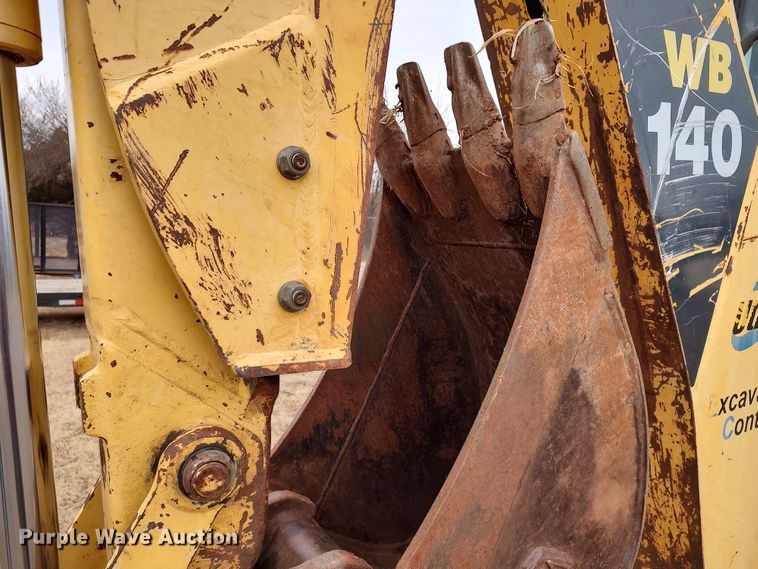 image for item JO9678 2005 Komatsu WB140  backhoe