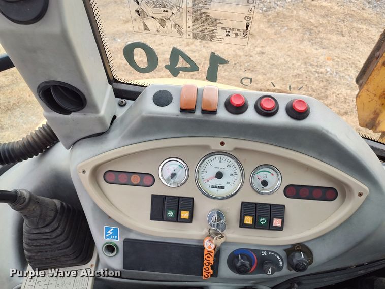 image for item JO9678 2005 Komatsu WB140  backhoe