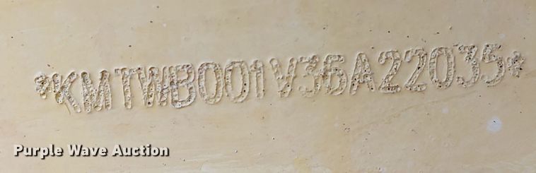 image for item JO9678 2005 Komatsu WB140  backhoe