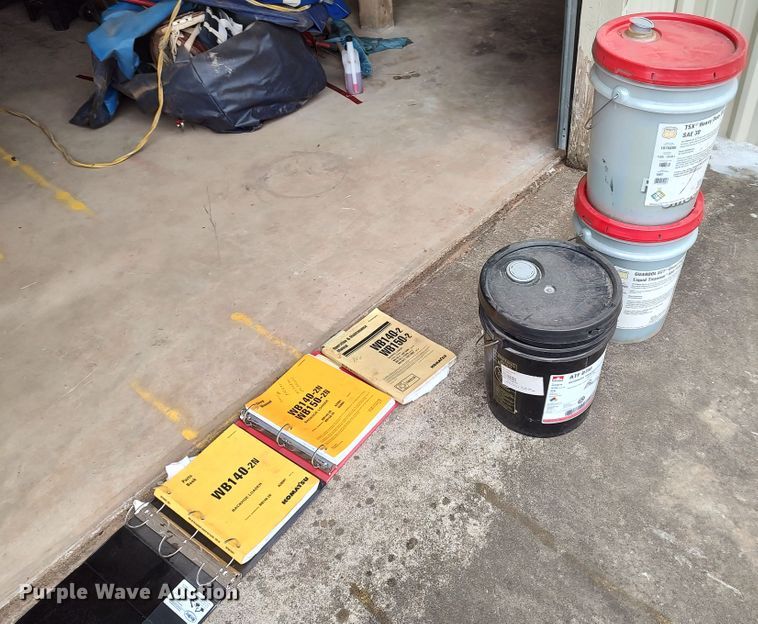 image for item JO9678 2005 Komatsu WB140  backhoe