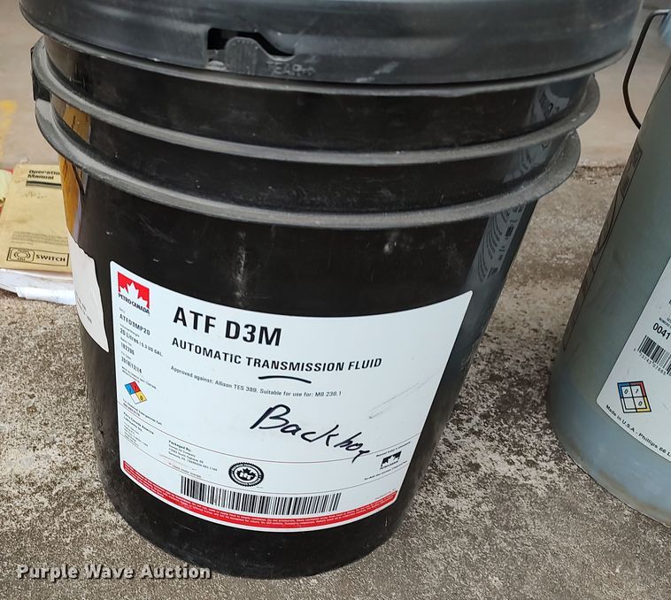 image for item JO9678 2005 Komatsu WB140  backhoe