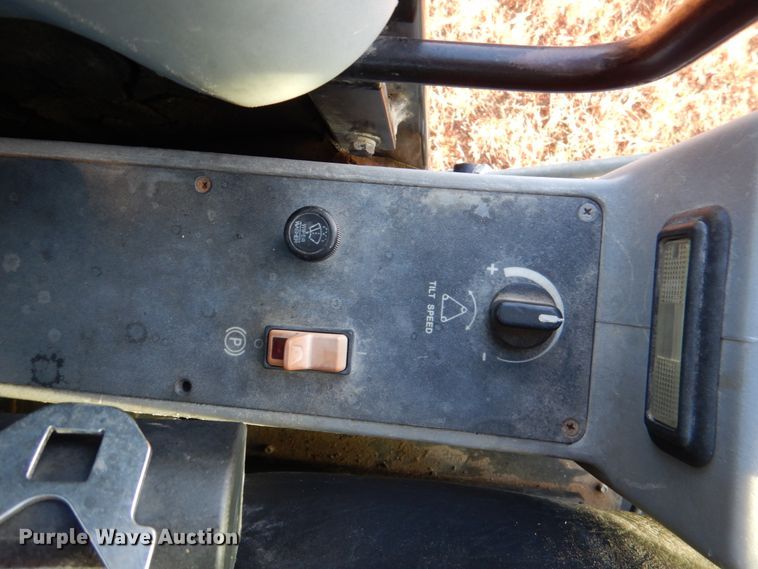 image for item JS9591 2001 Gradall XL3100  wheeled excavator