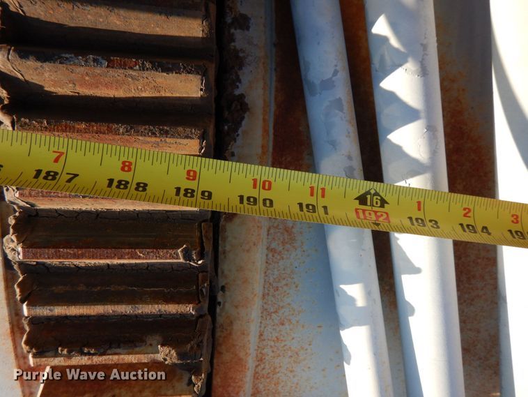 image for item JS9591 2001 Gradall XL3100  wheeled excavator