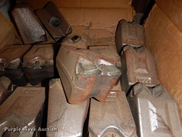 image for item JS9609 Fecon BH085SS3 skid steer mulcher