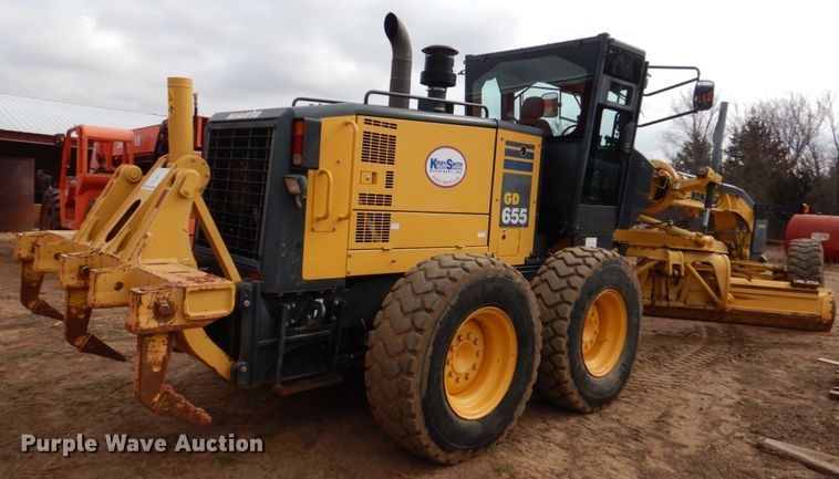 image for item JS9612 2012 Komatsu GD655-5  motor grader