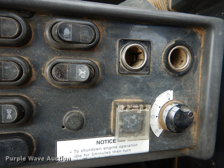 image for item JS9612 2012 Komatsu GD655-5  motor grader