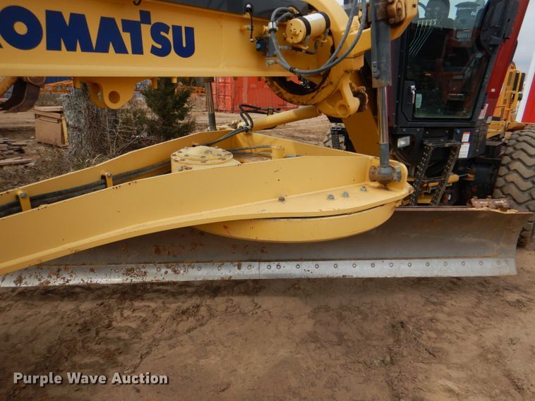 image for item JS9612 2012 Komatsu GD655-5  motor grader