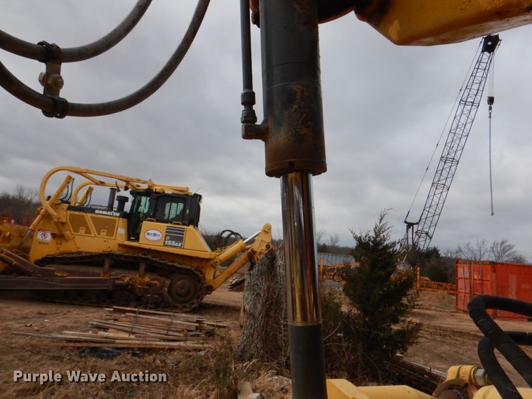 image for item JS9612 2012 Komatsu GD655-5  motor grader