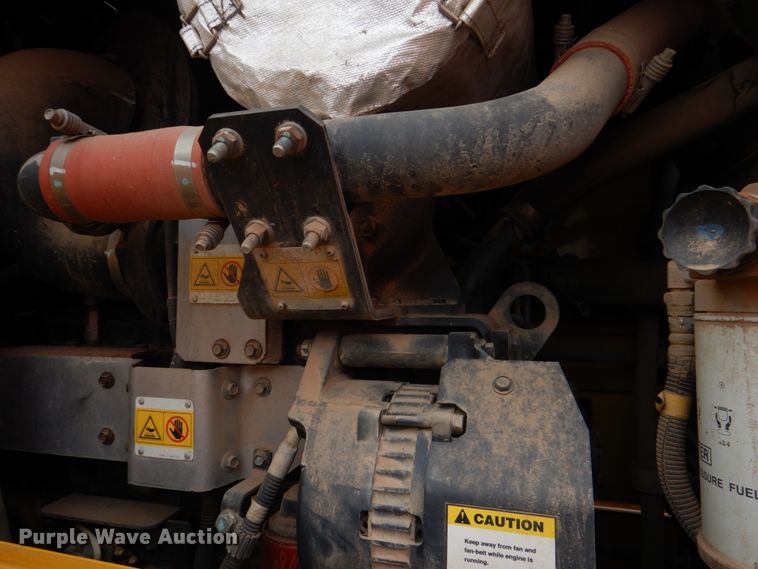 image for item JS9612 2012 Komatsu GD655-5  motor grader