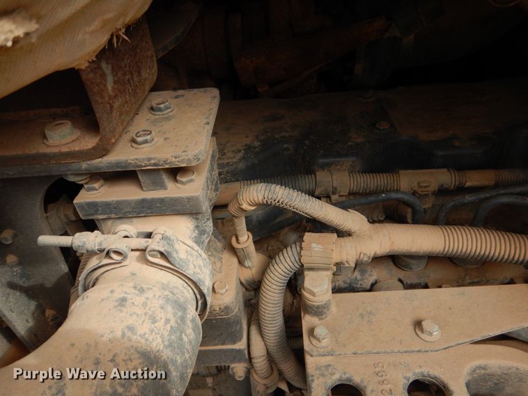 image for item JS9612 2012 Komatsu GD655-5  motor grader