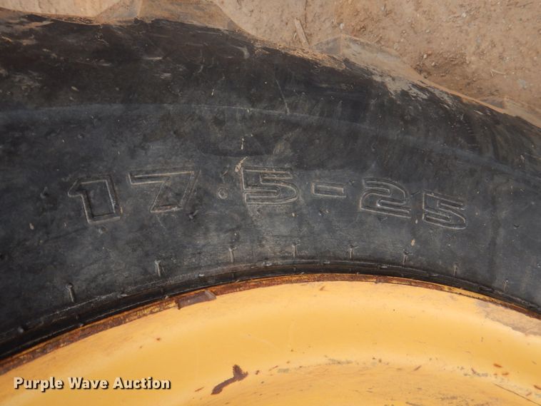 image for item JS9612 2012 Komatsu GD655-5  motor grader