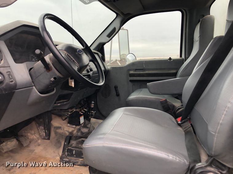 image for item JS9657 2015 Ford F750 Super Duty XL  water truck