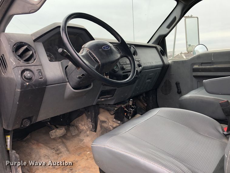 image for item JS9657 2015 Ford F750 Super Duty XL  water truck