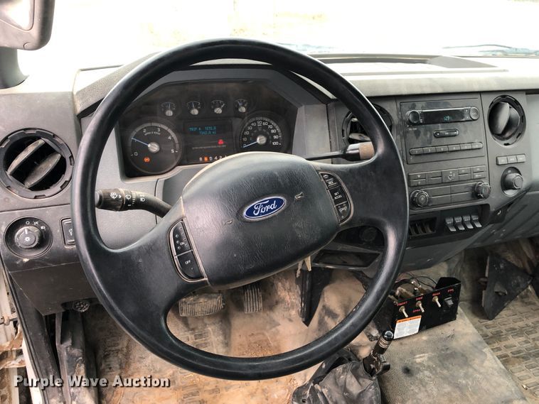 image for item JS9657 2015 Ford F750 Super Duty XL  water truck