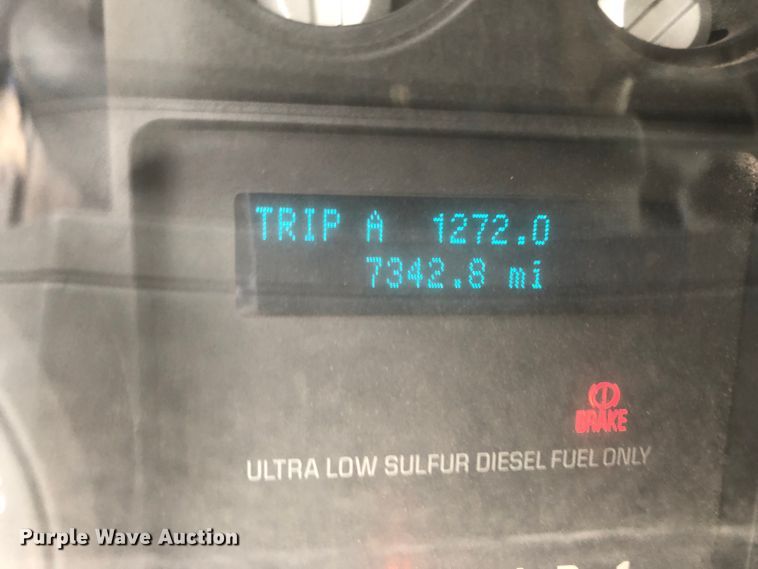 image for item JS9657 2015 Ford F750 Super Duty XL  water truck