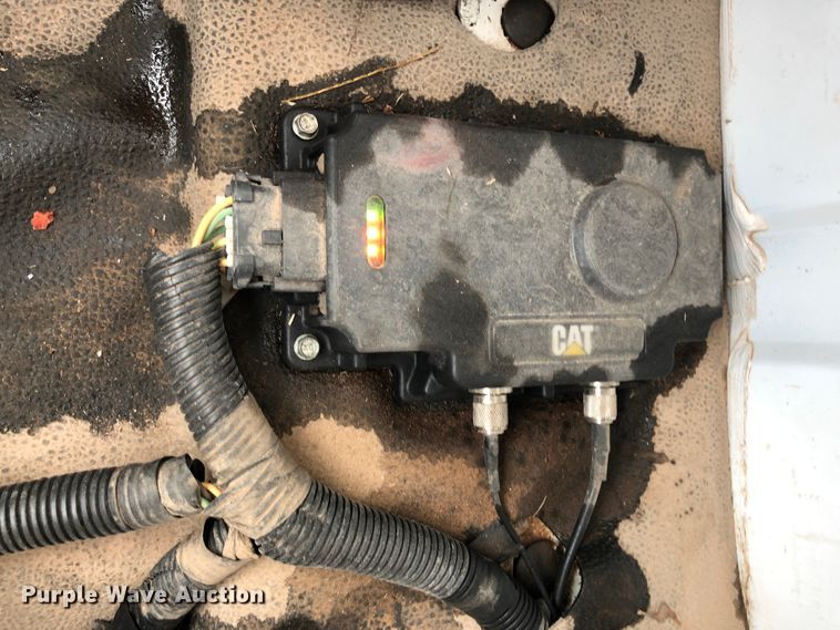 image for item JS9657 2015 Ford F750 Super Duty XL  water truck