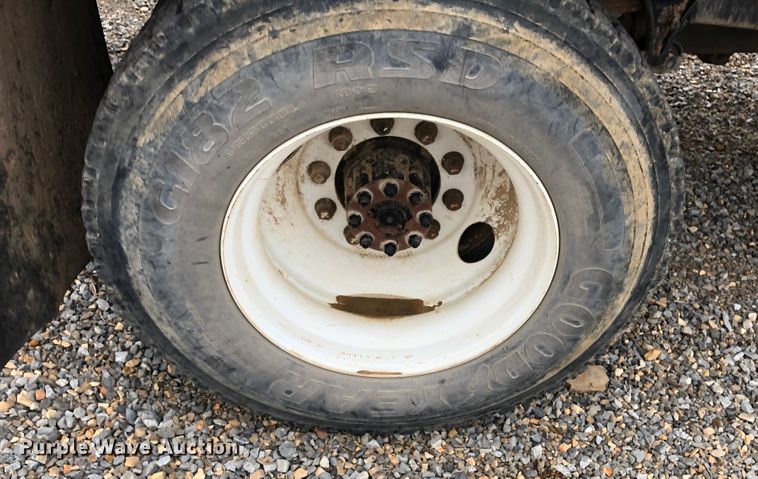 image for item JS9657 2015 Ford F750 Super Duty XL  water truck