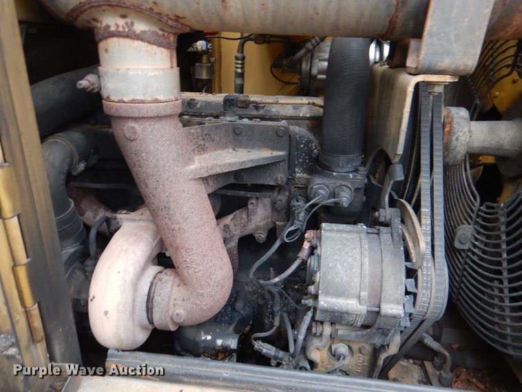 image for item JS9661 1998 Caterpillar IT24F  wheel loader