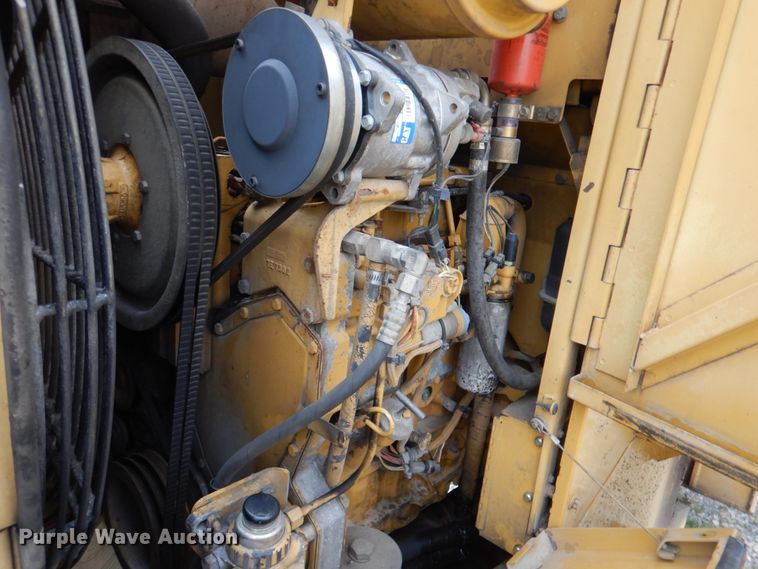 image for item JS9661 1998 Caterpillar IT24F  wheel loader