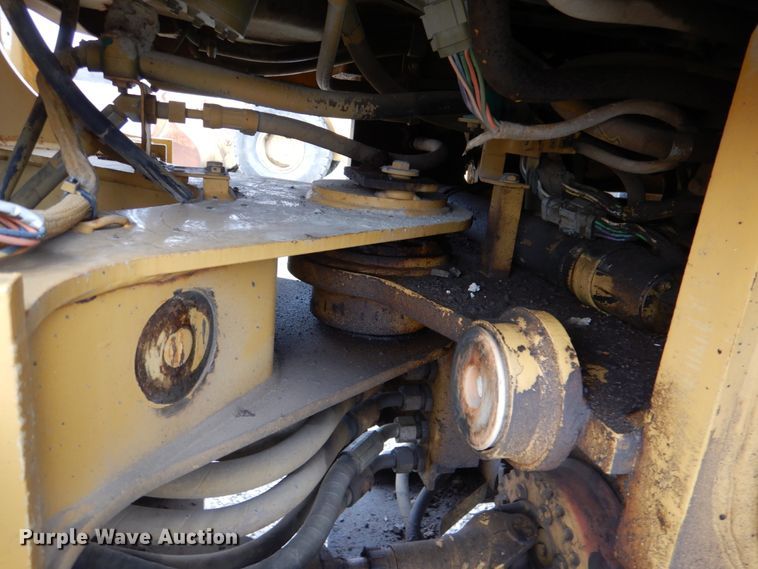 image for item JS9661 1998 Caterpillar IT24F  wheel loader