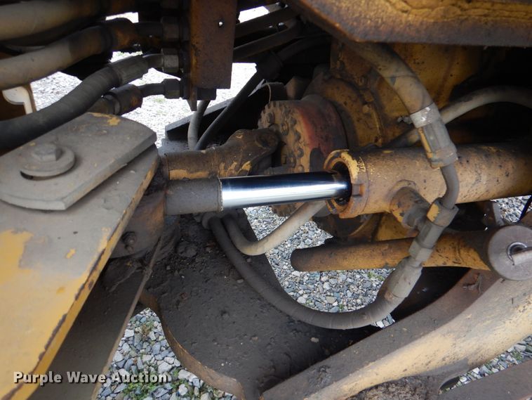 image for item JS9661 1998 Caterpillar IT24F  wheel loader