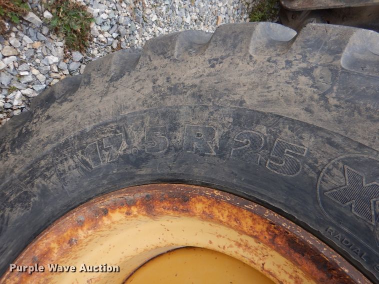 image for item JS9661 1998 Caterpillar IT24F  wheel loader