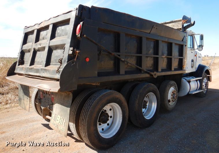 image for item JS9665 1996 International 9400 GLR  dump truck